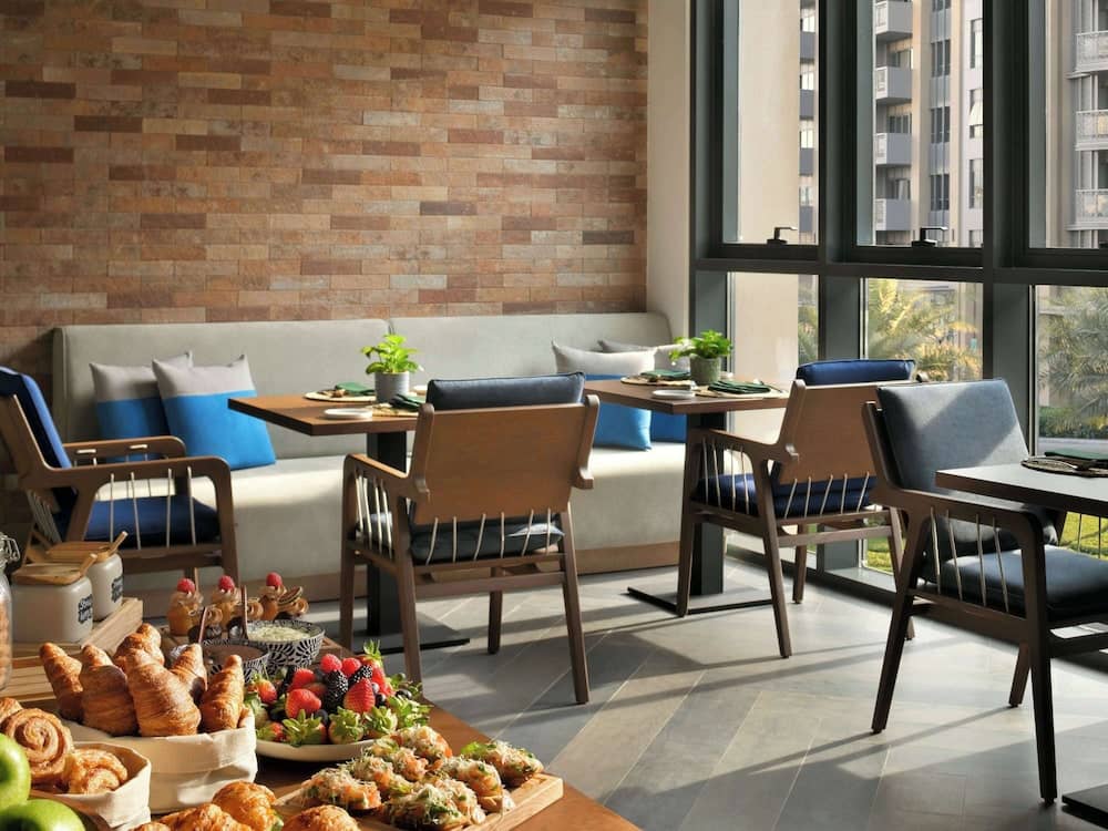 Mercure Dubai Deira — 5