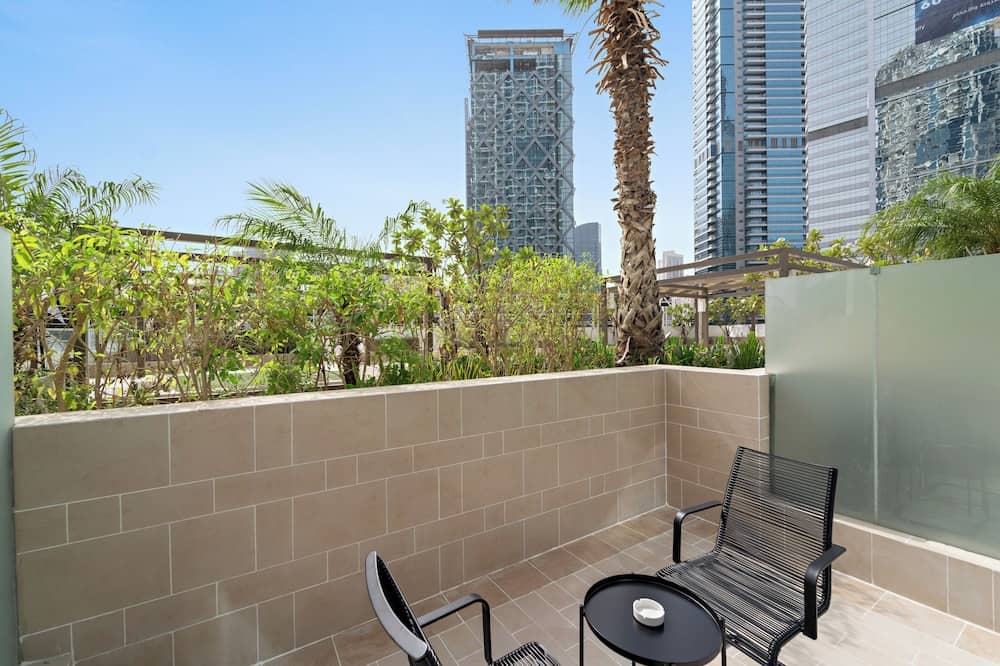 Silkhaus Damac Prive Tower — 4