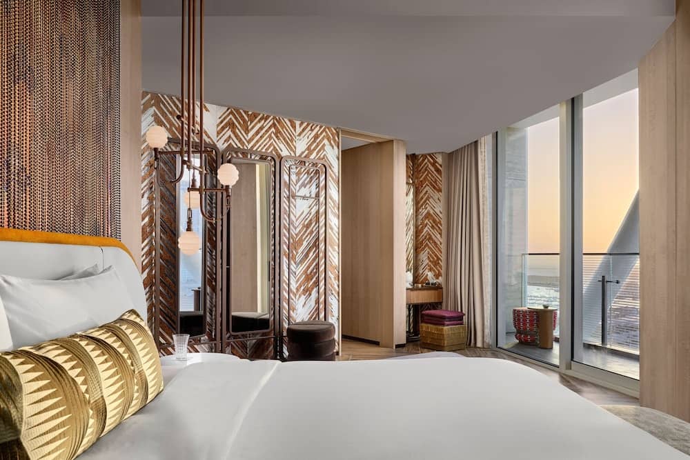 W Dubai - Mina Seyahi — 2