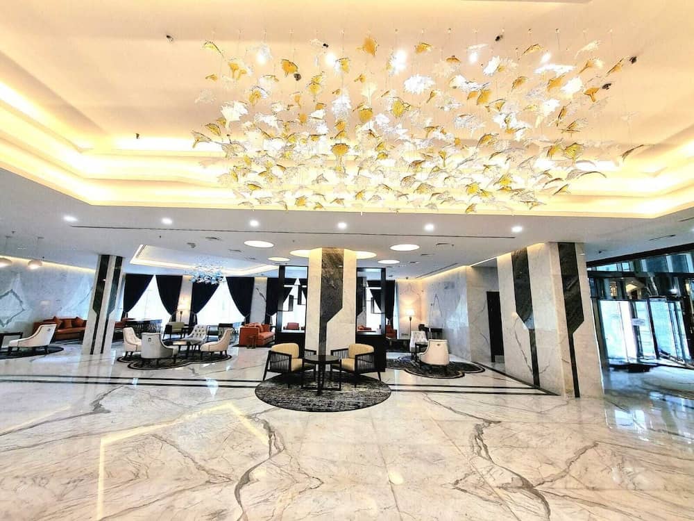 Seven Seas Hotel — 5