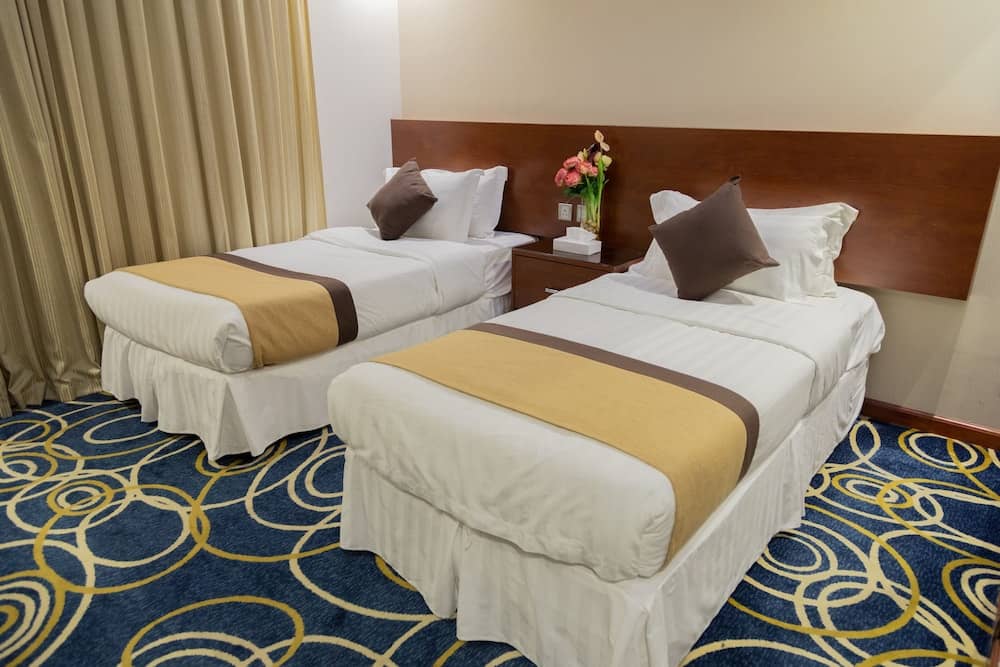 Carawan Hotel Jeddah — 2