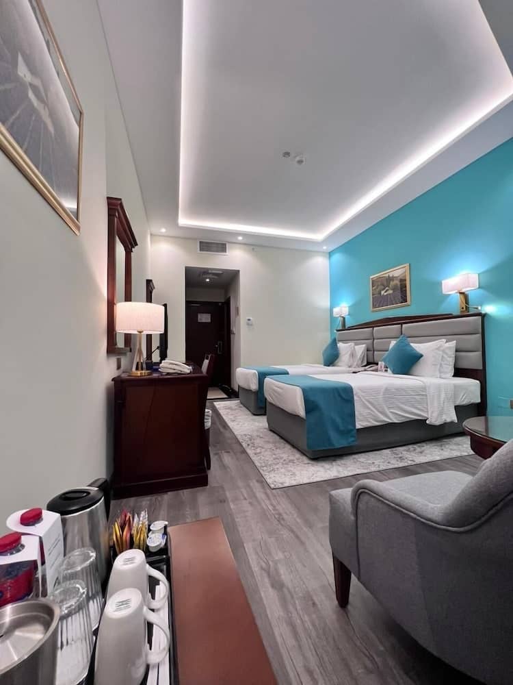 Howard Johnson by Wyndham Bur Dubai — 3