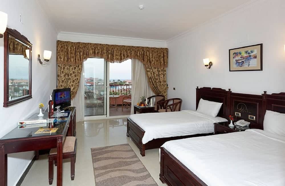 Three Corners Happy Life Beach Resort - All Inclusive — 2