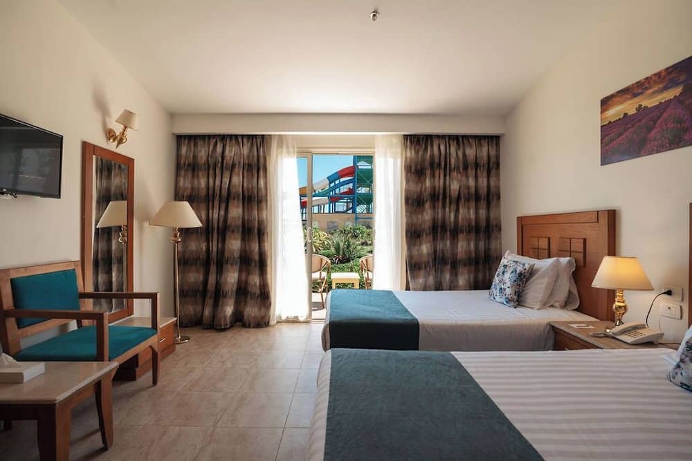 Riviera Aqua Park Resort — 4