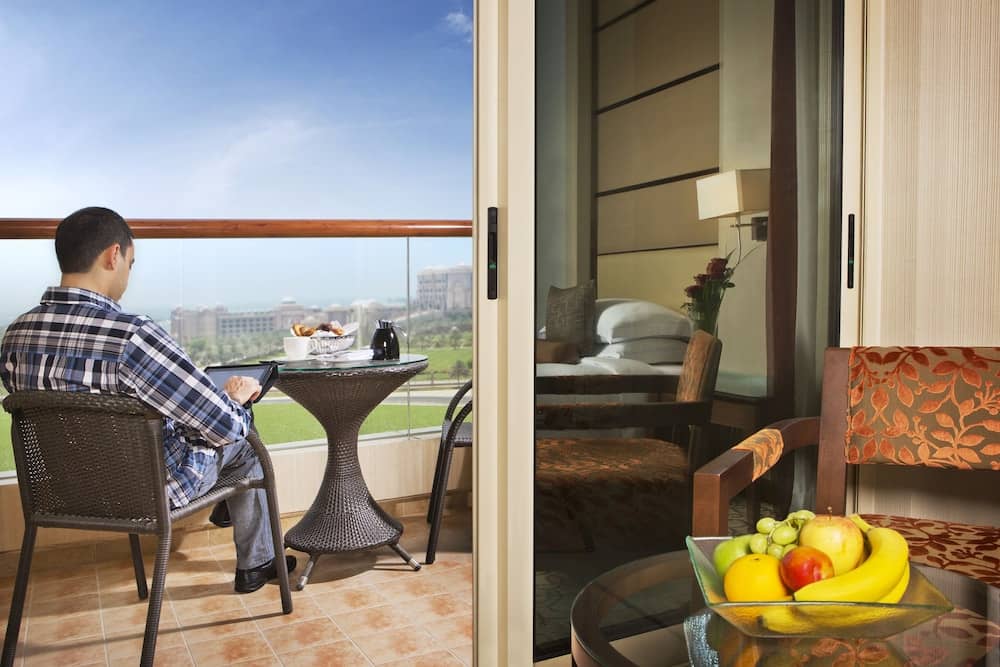 Khalidiya Palace Rayhaan by Rotana — 2