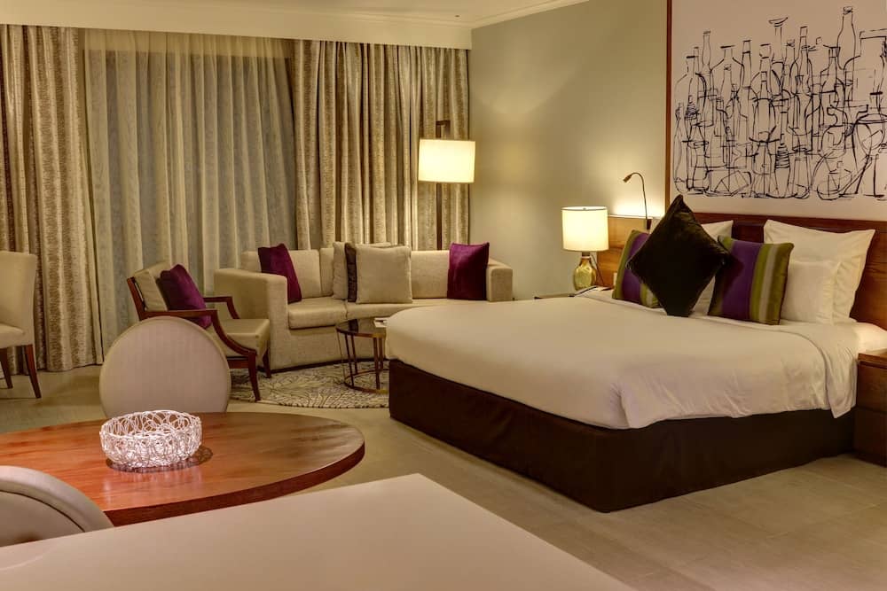 Pullman Dubai Creek City Centre Residences — 4