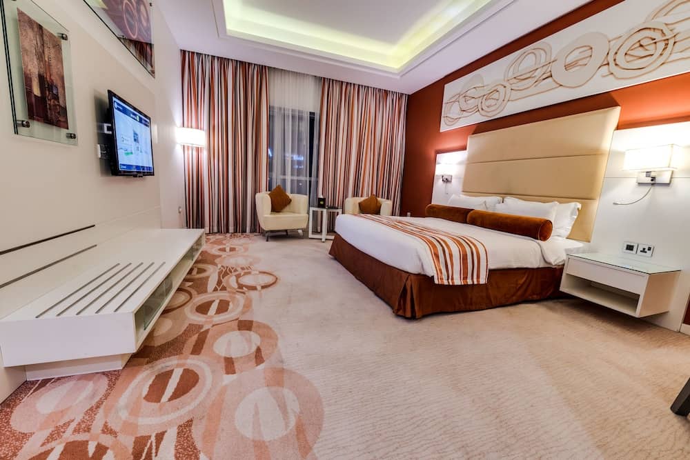 Golden Tulip Downtown Abu Dhabi — 2