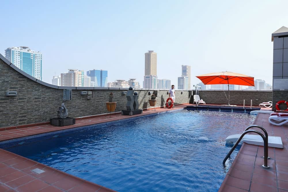 Royal Grand Suite Hotel — 2