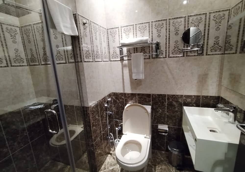 Sansa Hotel — 5