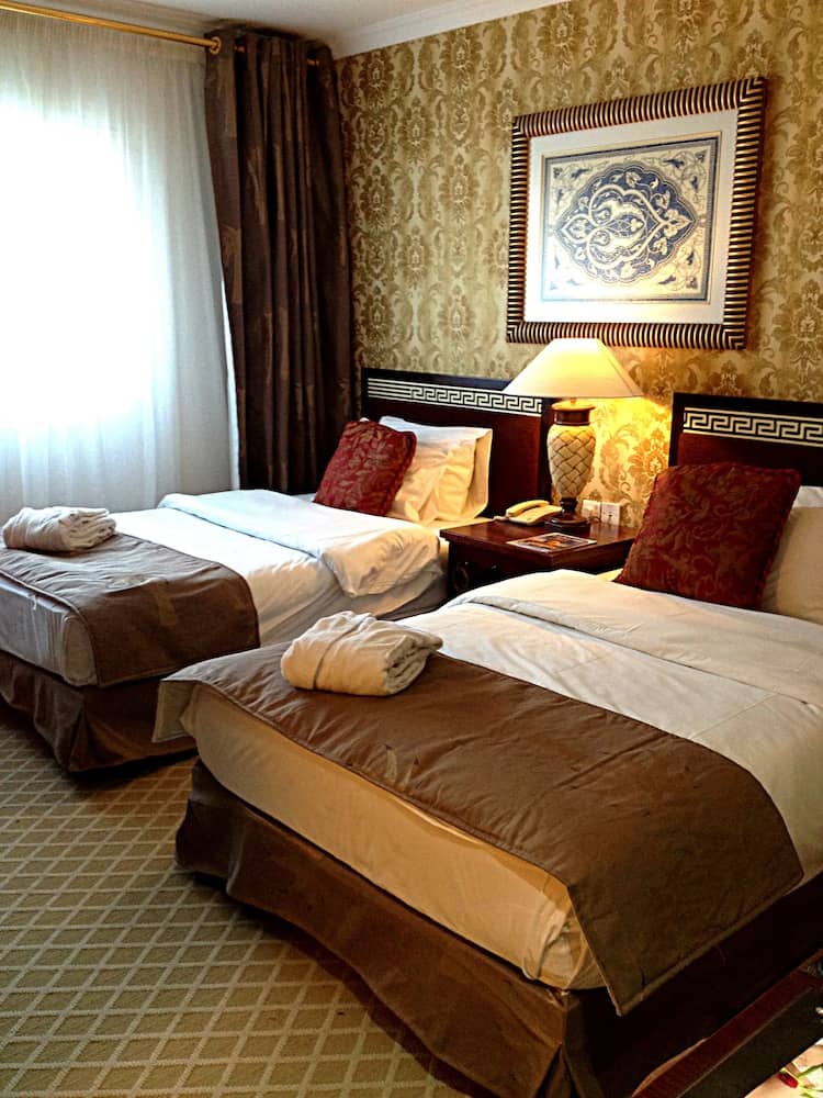 Sharjah International Airport Hotel — 3