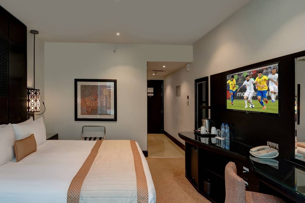 Holiday Inn Dubai - Al Barsha by IHG — 5