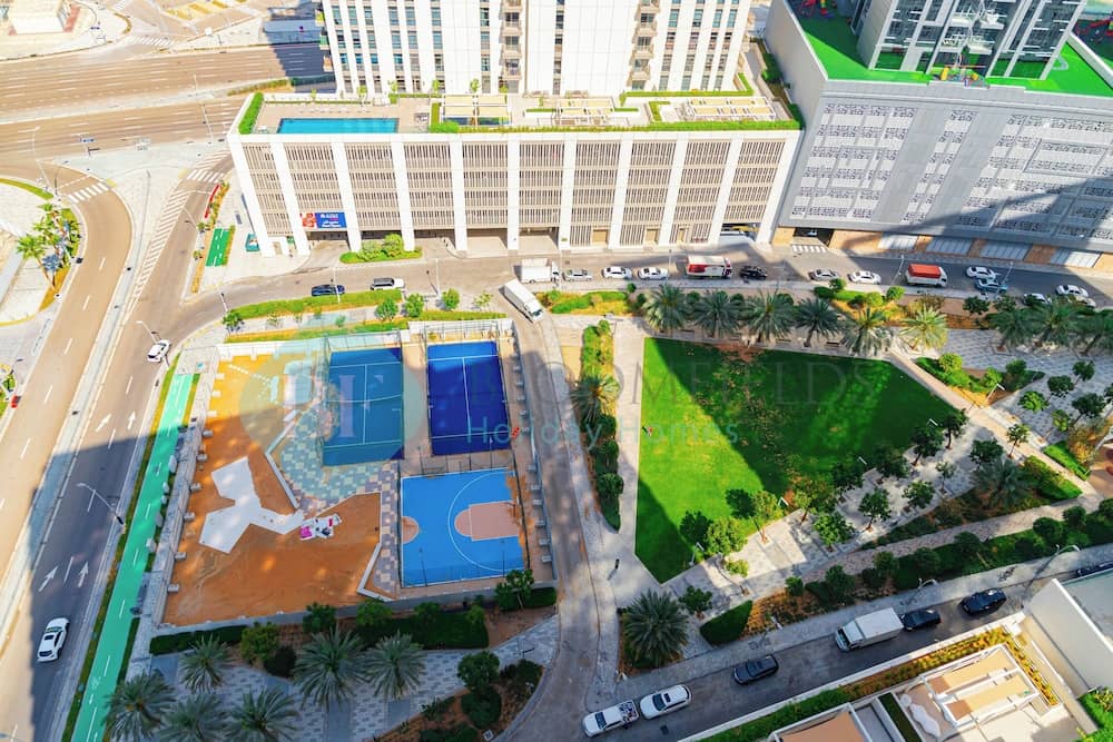 Bloomfields Premium 1BR Reflection — 4