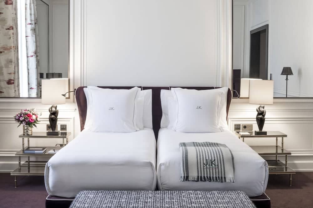 J.K. Place Paris — 2