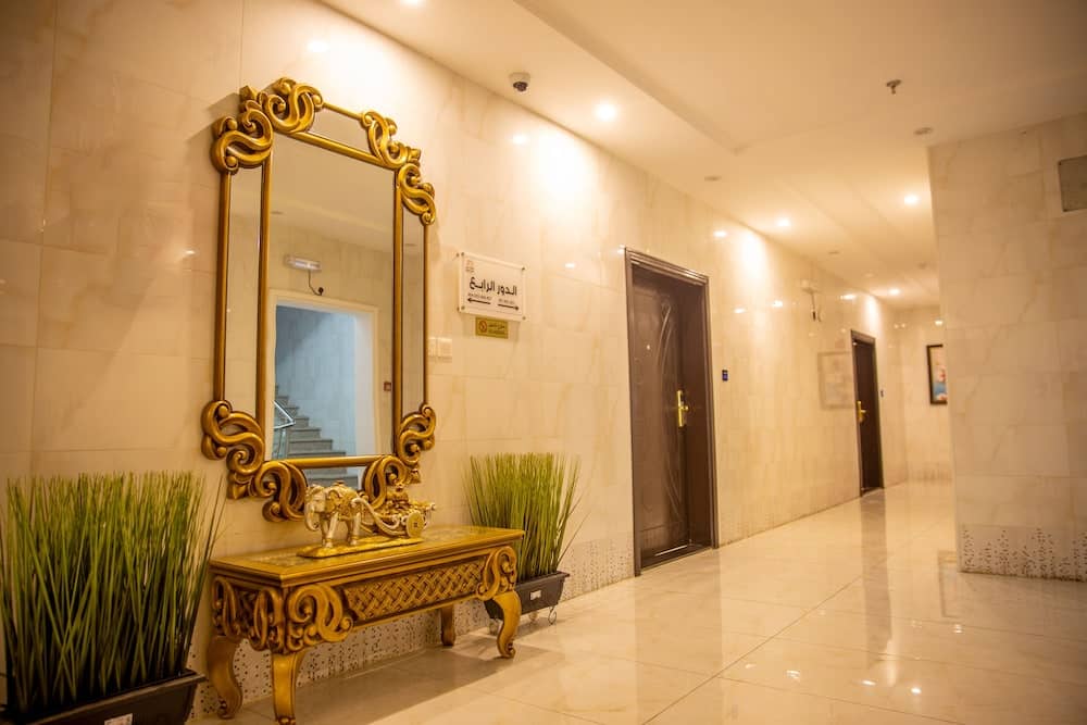 الماسية الأولى للشقق المخدومة  First Diamond Served Apartments — 4