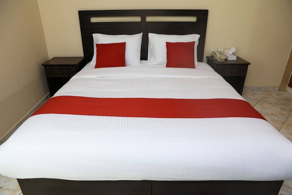 RUWI BEACH HOTEL APARTMENTS — 3