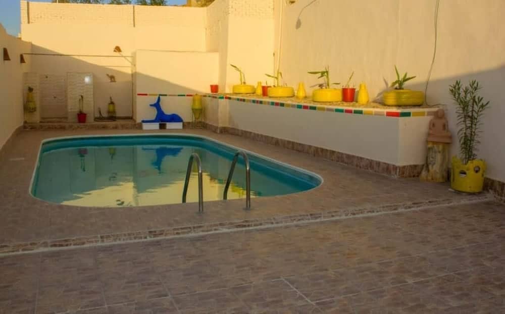 Desert paradise Hotel — 2