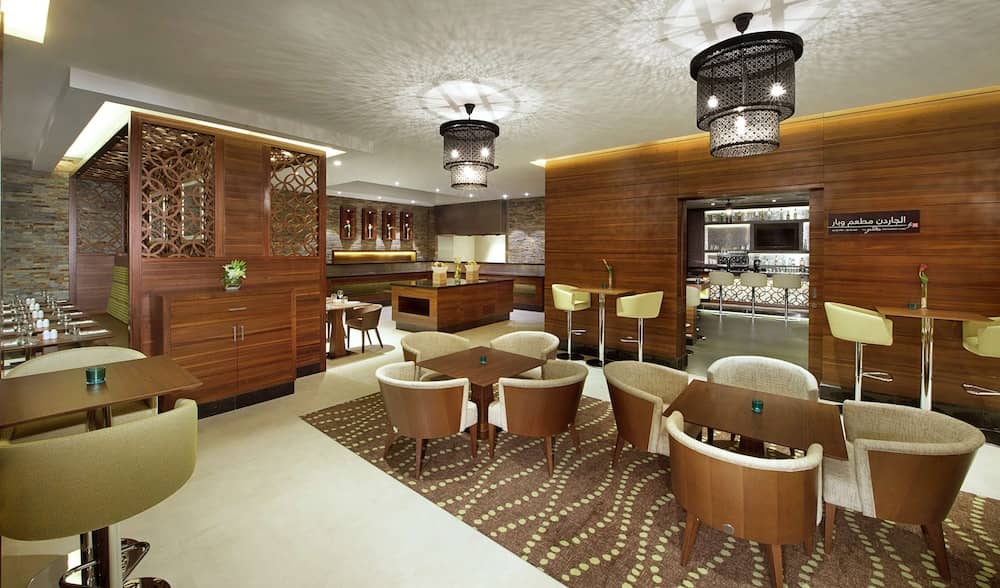 Hilton Garden Inn Dubai Deira — 3