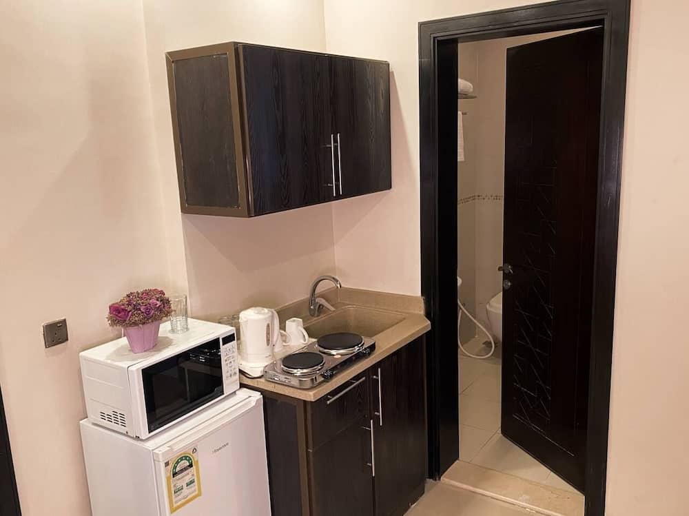 LANDMARK HOTEL - SARI — 4