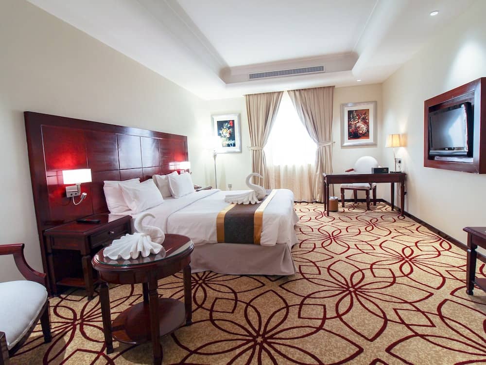 Lotaz Hotel — 5