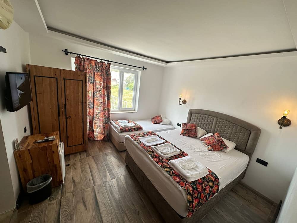 White Country Villages Hotel — 2