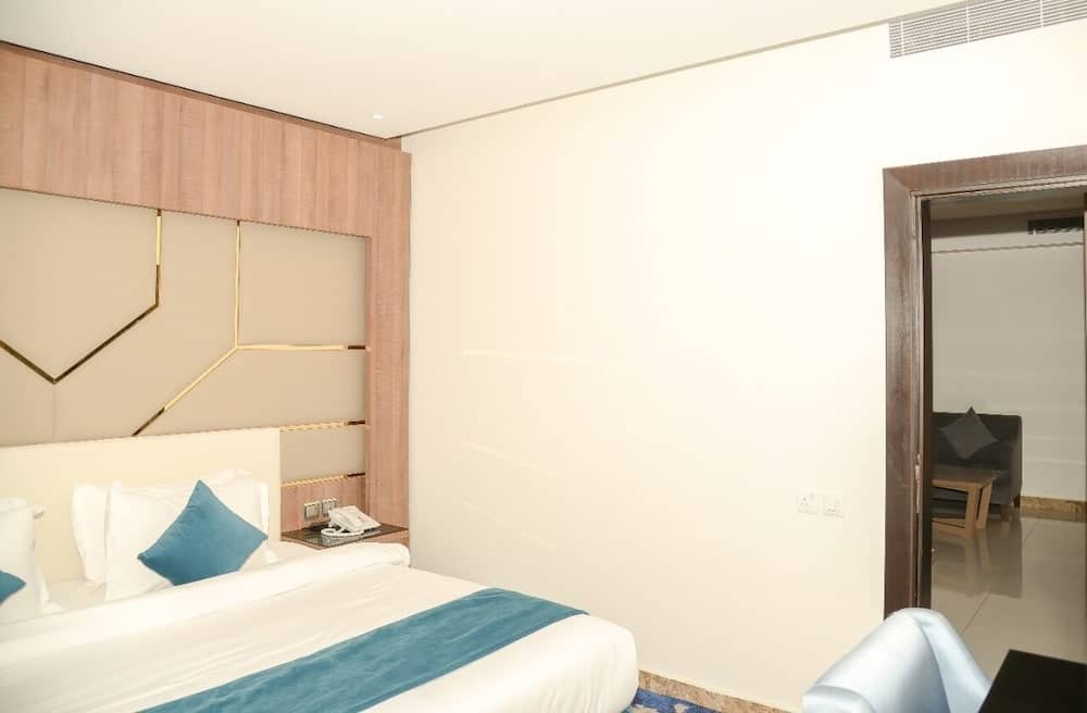 Mora hotel — 2