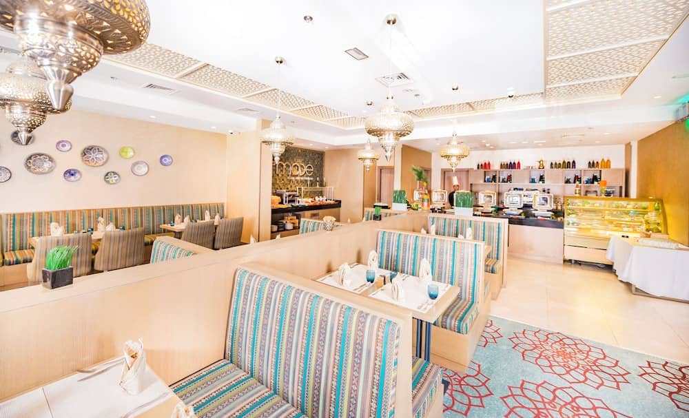 MENA Plaza Hotel Albarsha — 3