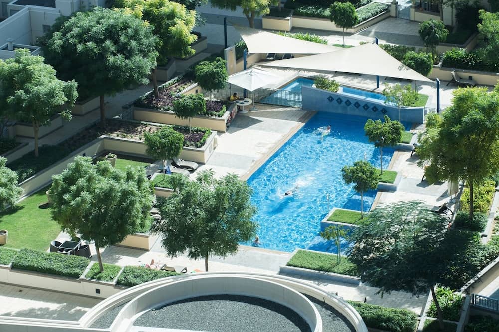 Luxury Staycation - The Residences Tower — 2