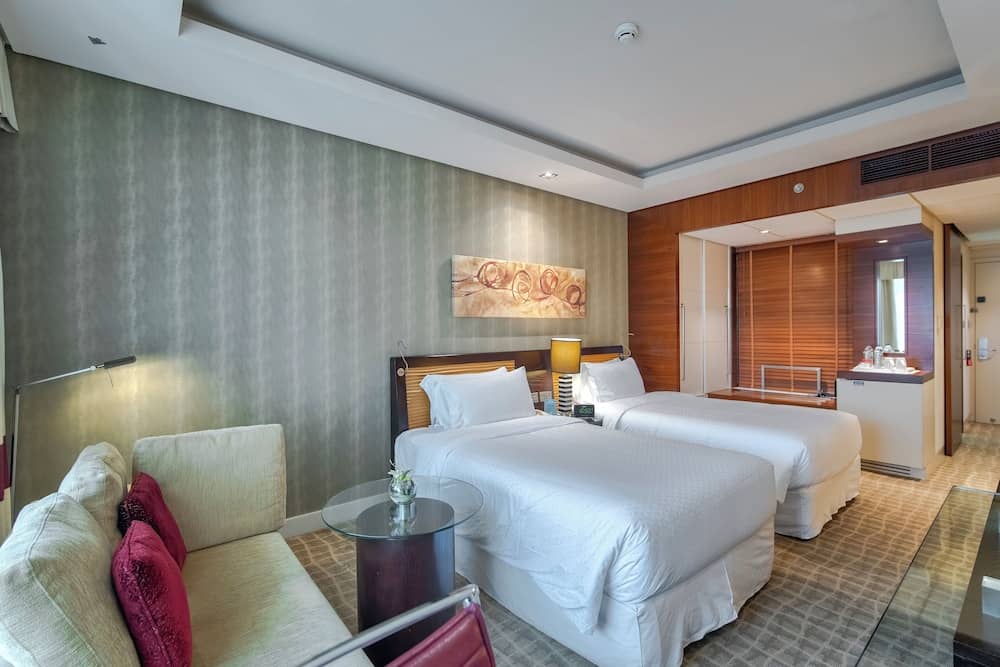 Majestic Premier Hotel — 4