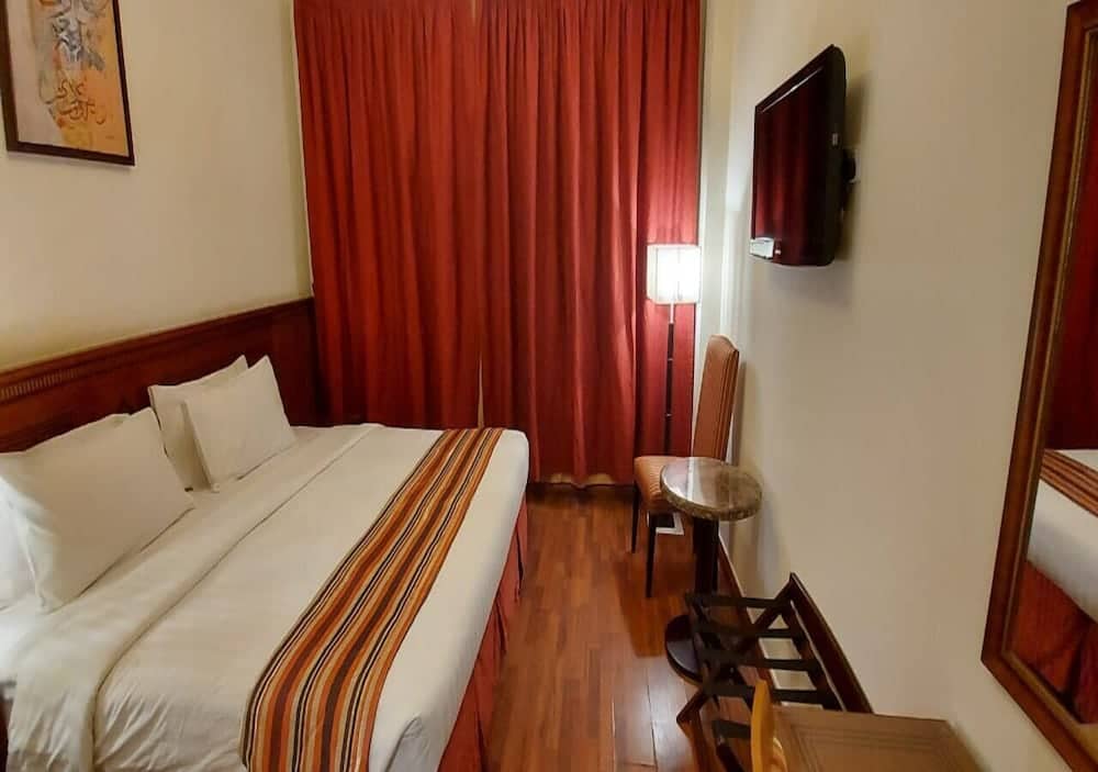 Rotana Al Mesk Hotel — 5
