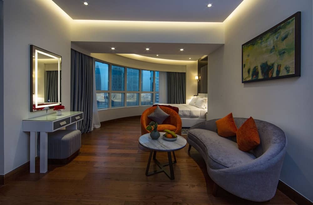 Number One Tower Suites — 3