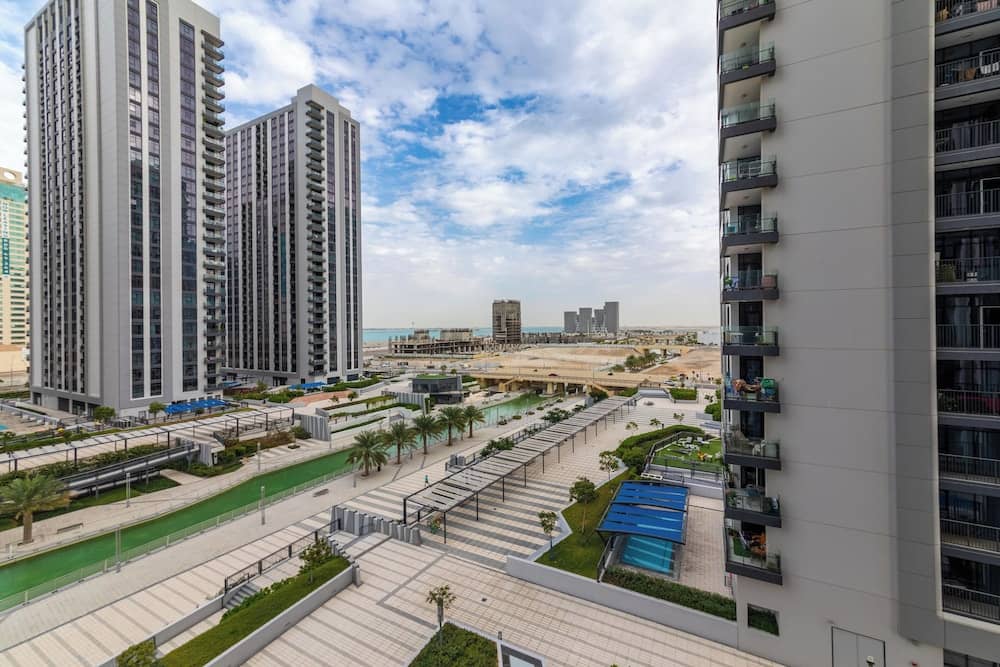 Capital Living On Reem: The Bridges