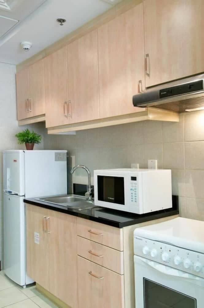 Chelsea Gardens Hotel Apartments — 4