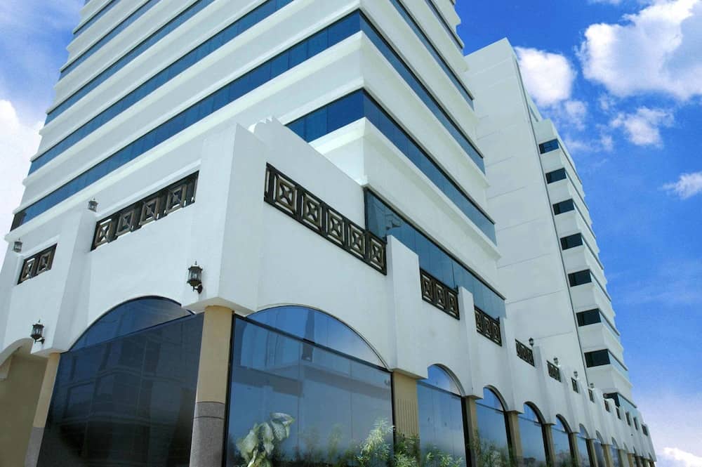 THE PARK HOTEL Formerly Al Jawhara Gardens — 5