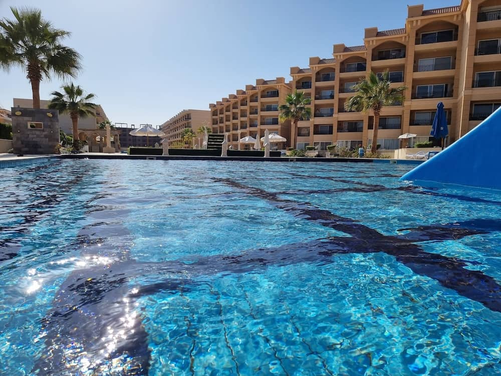 Stunning New 2-bed Apartment Near El Gouna — 2