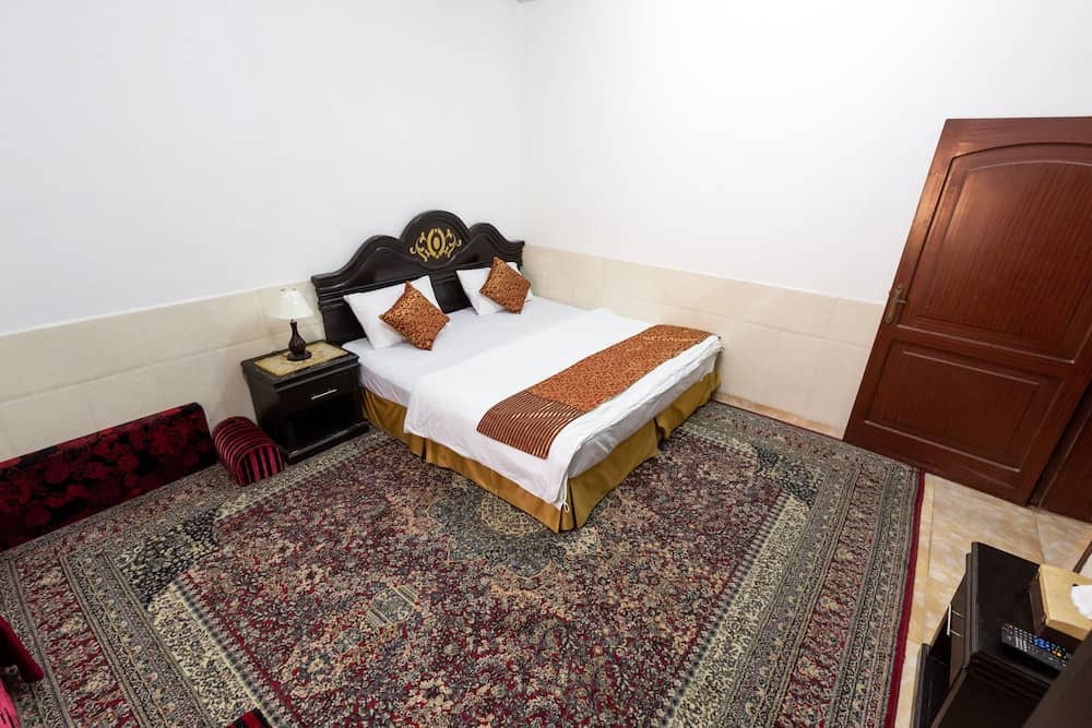 Al Eairy Furnished Apartments Jeddah 5 — 4