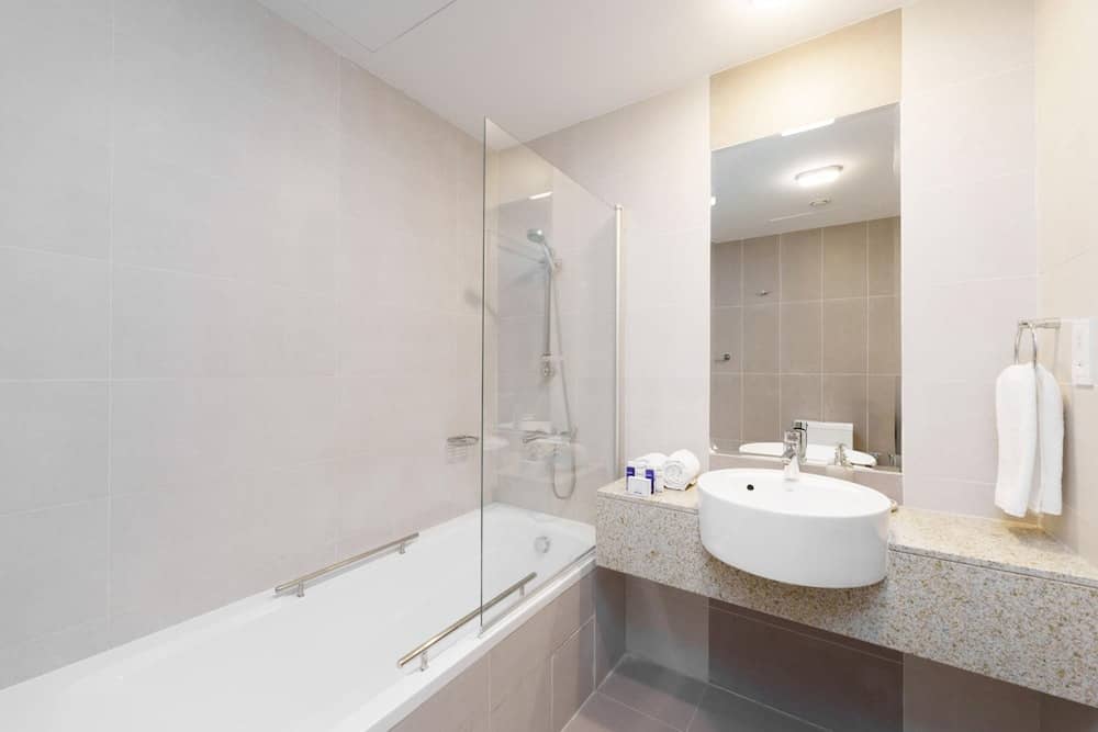 Elegant Panoramic Sea View Apt on Al Reem Island — 4