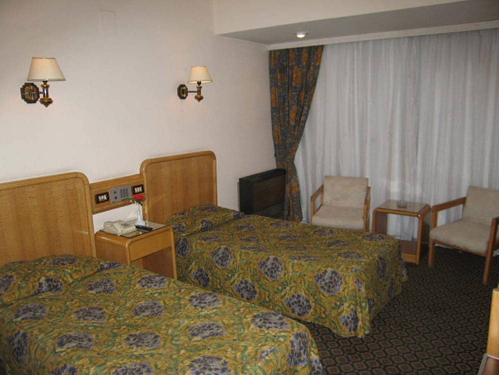 Philippe Luxor Hotel — 4