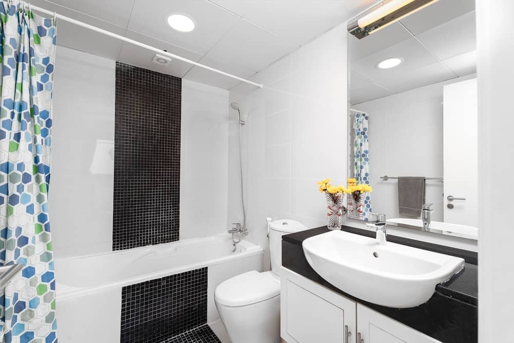 Nasma Holiday Homes - Damac Marina Bay — 3