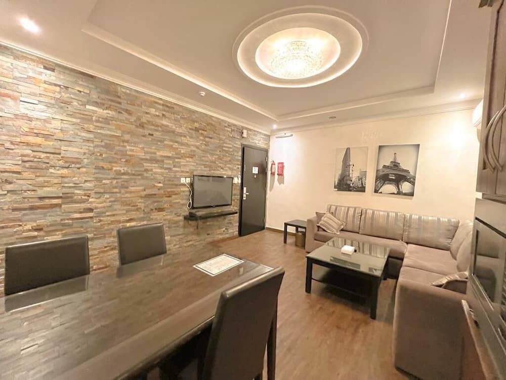 loren serviced Apartment Alslamah — 2
