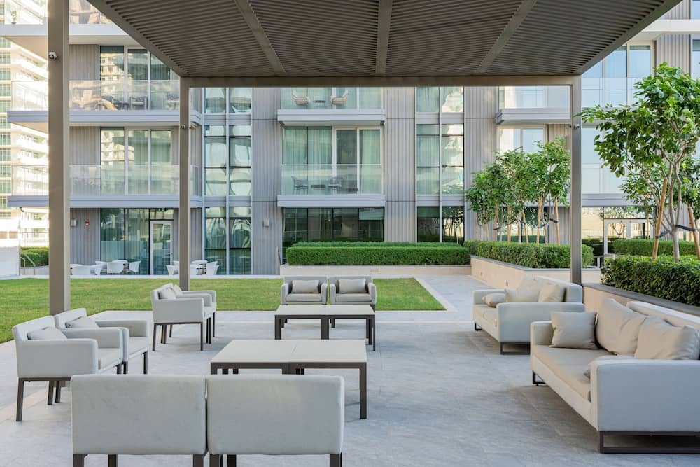 YOUR STAY Apartments Luxury Beachfront Living — 4