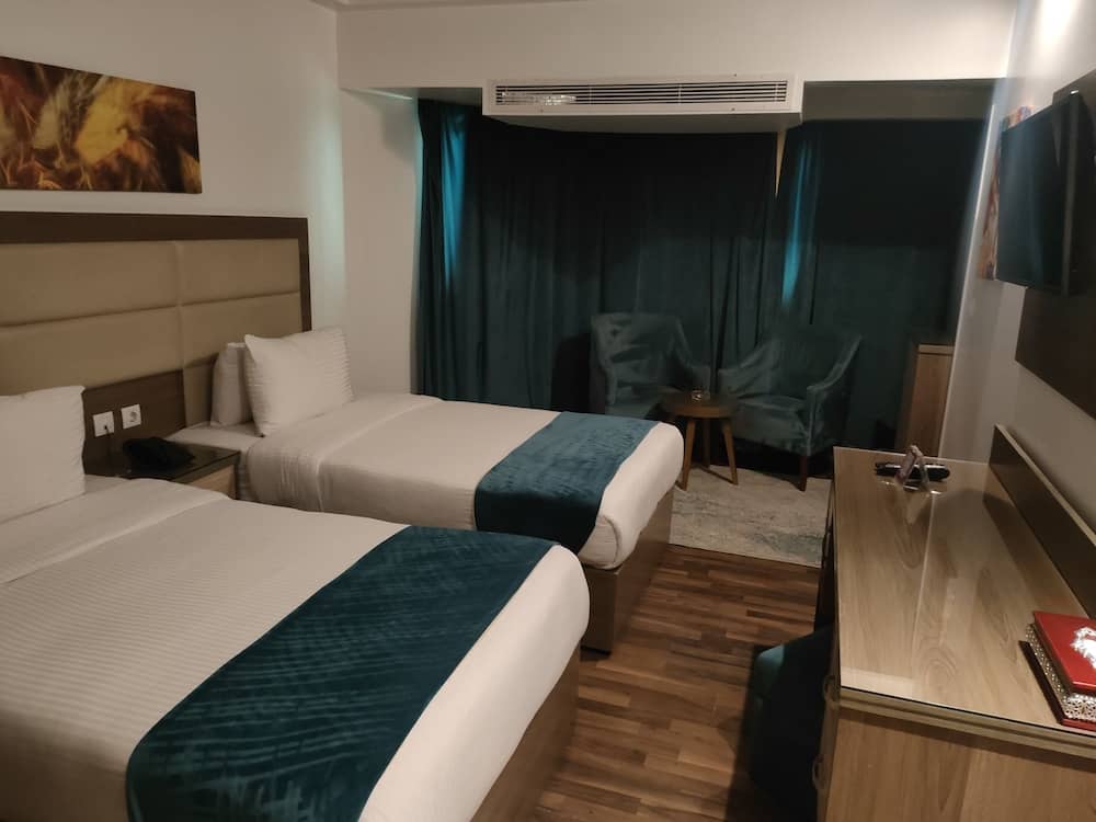 logistic hotel city stars — 2