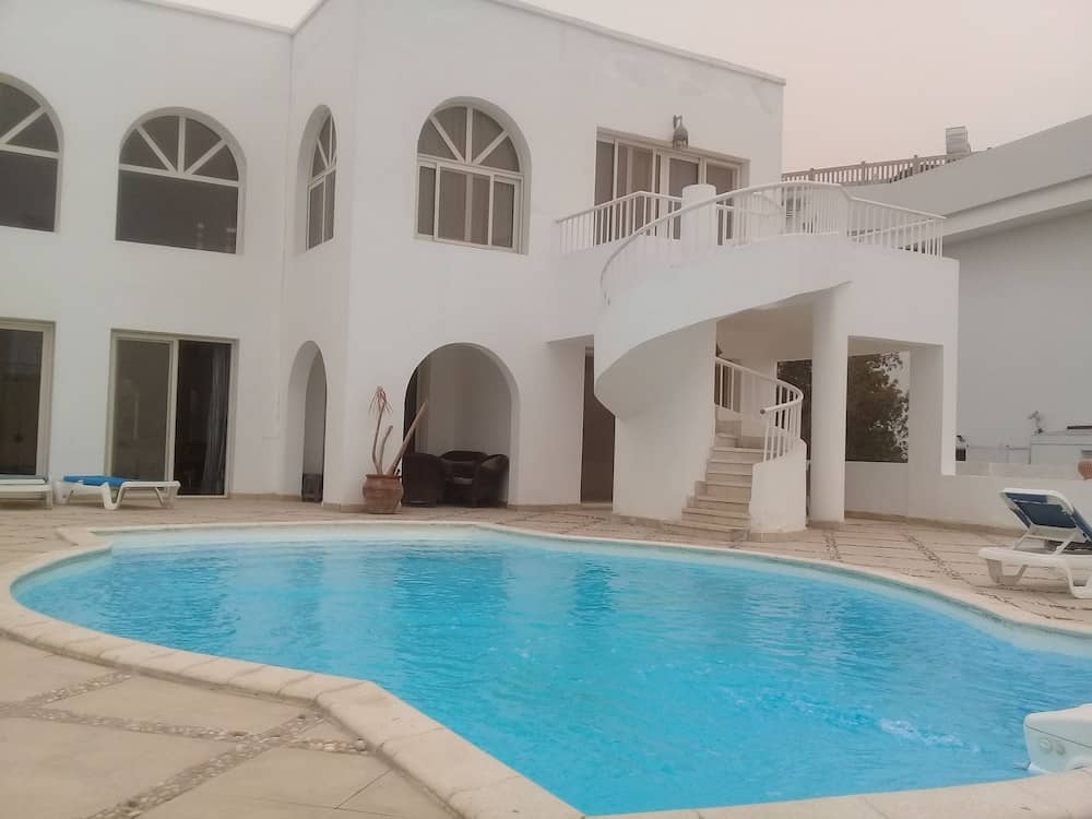 Carlton Luxury Resort — 4
