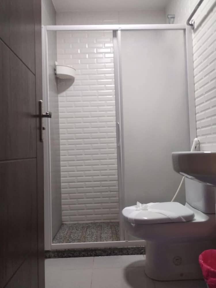 Columbia Hotel — 2
