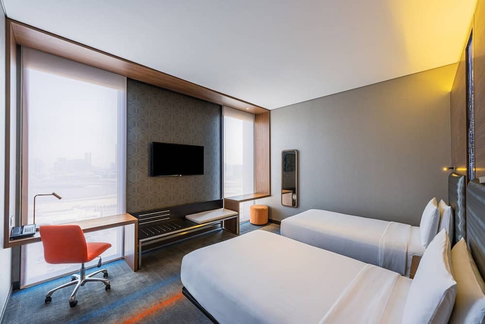 Aloft Me'aisam Dubai — 3