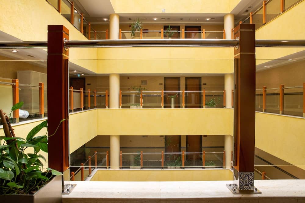 Grand Central Hotel — 2