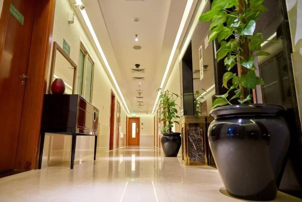 Grand Square Stay Hotel Apartments — 4