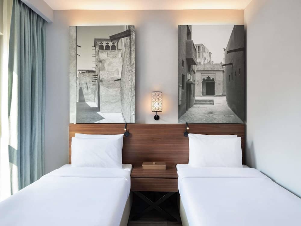 Ibis Styles Dubai Gold District — 5