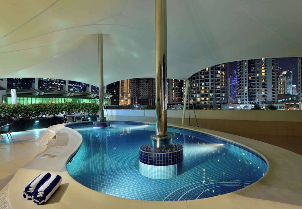 Oaks Liwa Heights Suites — 4