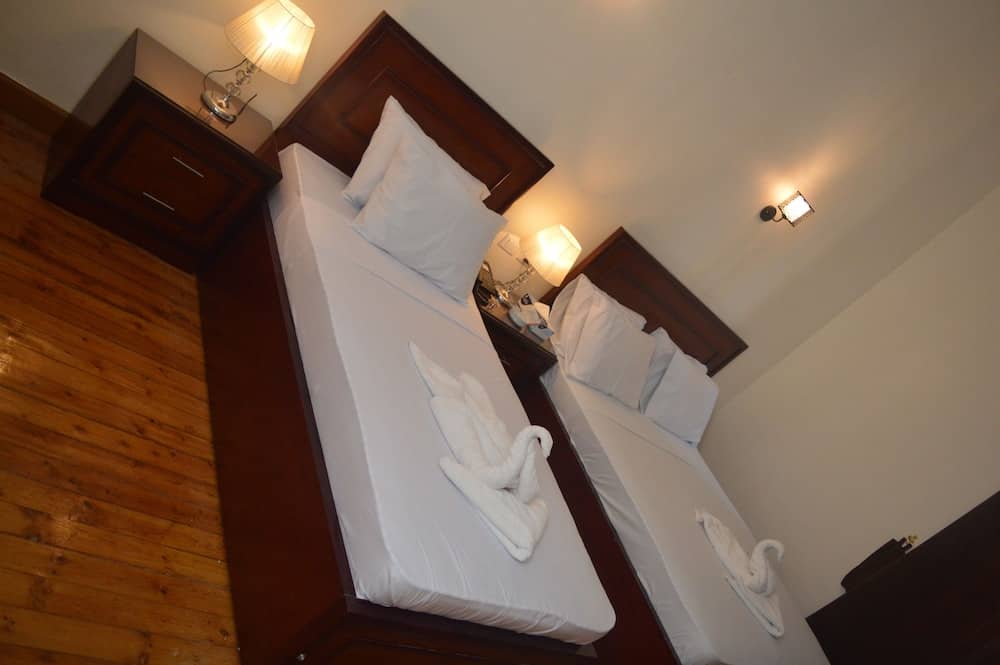 Midtown Hostel — 4