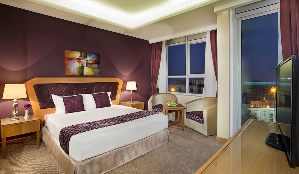 ARMADA AVENUE HOTEL — 3